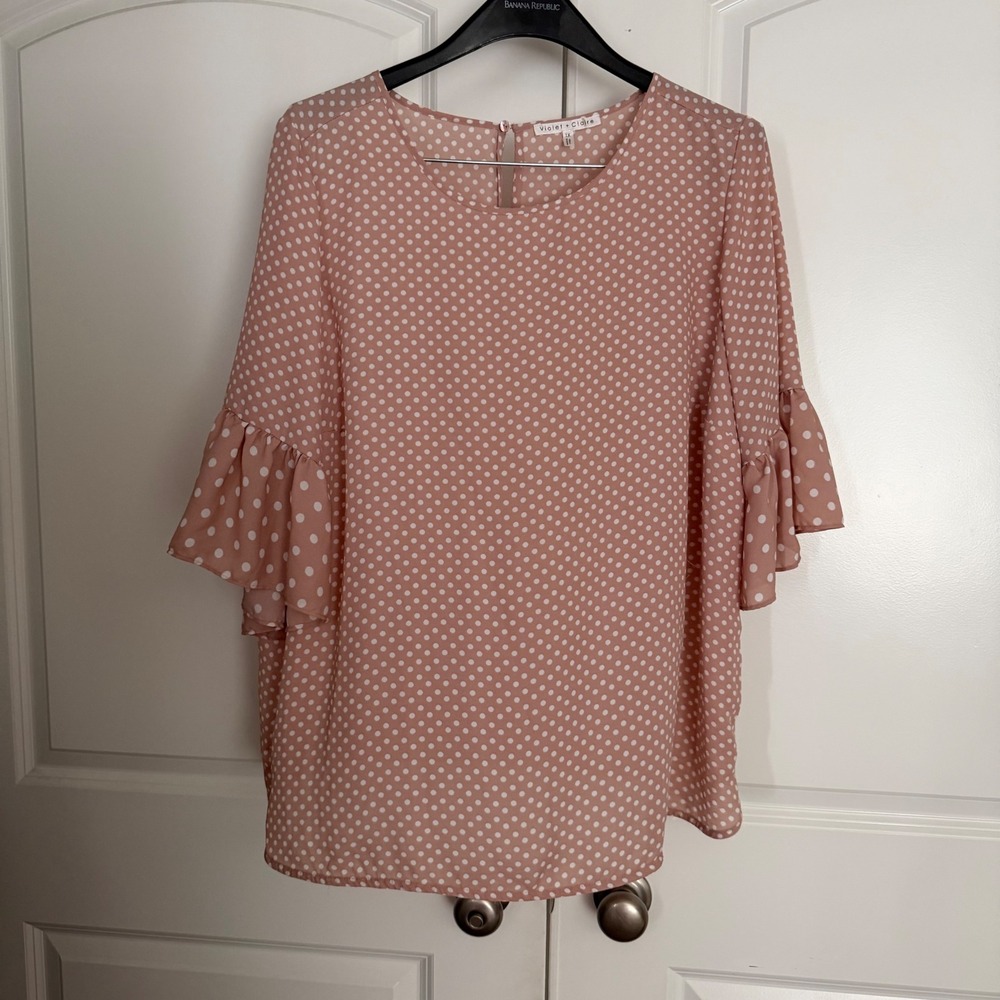 Violet + Claire Pink Polka Dot Ruffle Sleeve Blouse Top Women's 1X 3/4 Sleeve